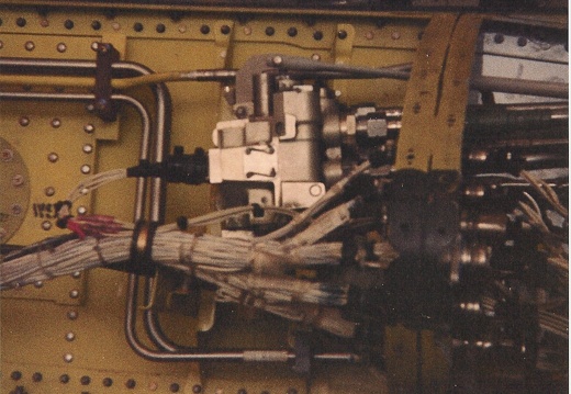 A-10 820664 spdbrk cont valve - epoxy connector